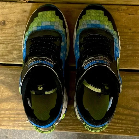 Boys Minecraft Sketchers sneakers - Picture 1 of 5